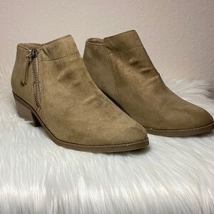 time and tru booties